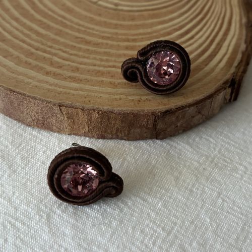 Tendencia rosa claro+marrón chocolate